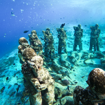 underwater sclupture on gili islands