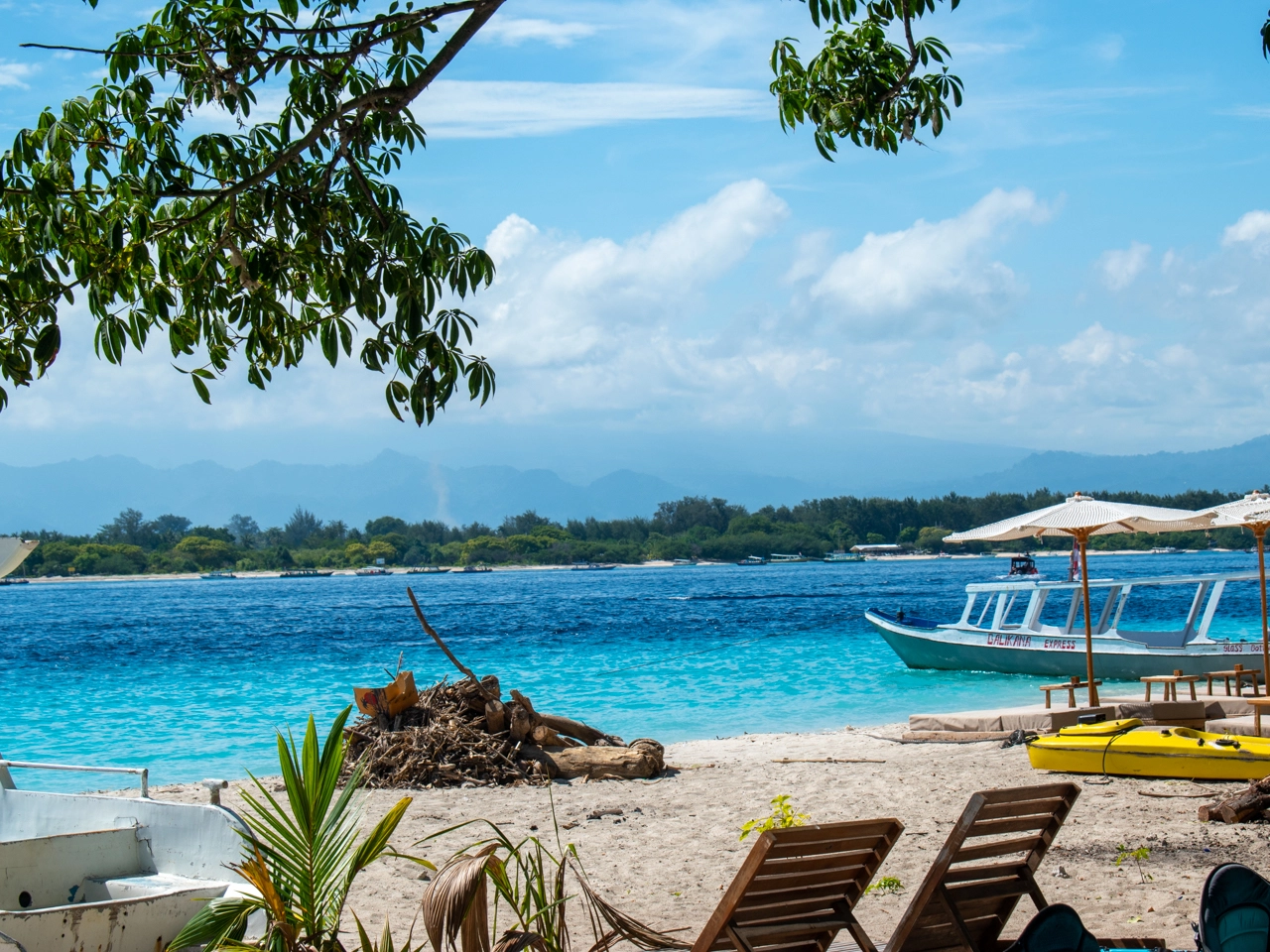 gili trawawangan beach east 2