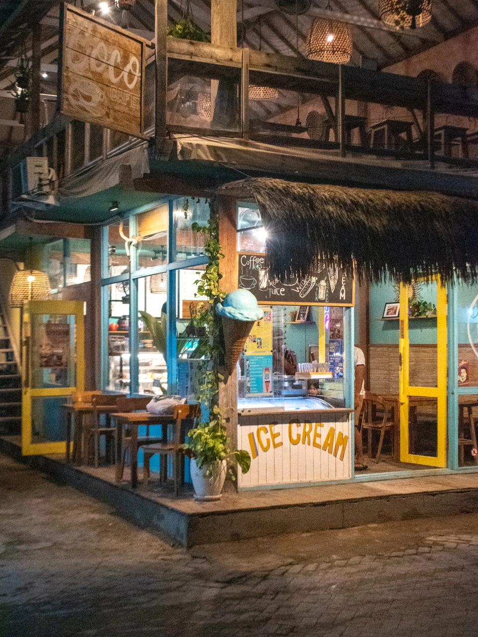 ice cream shop at the main street of gili trawangan