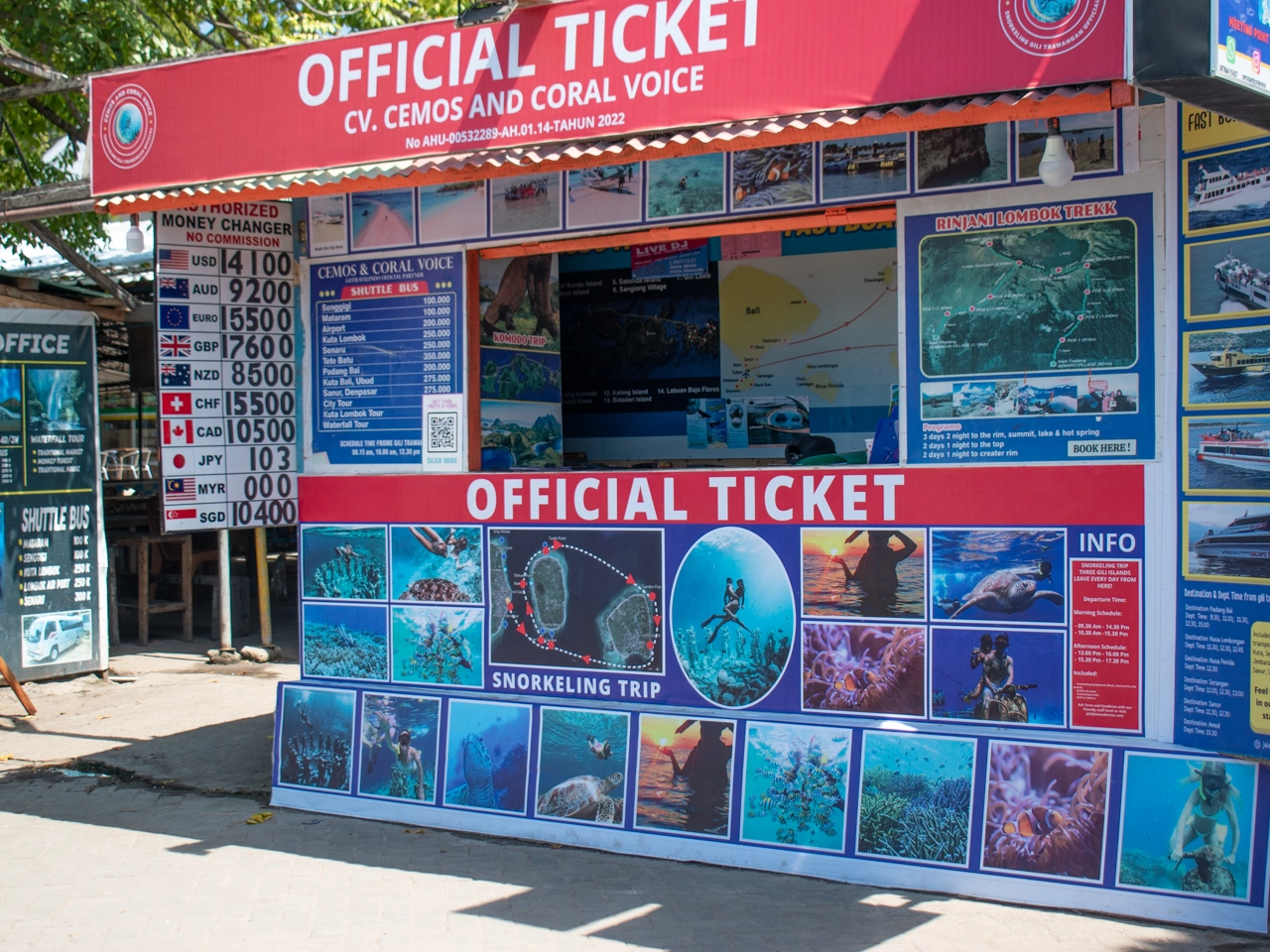 money changer on gili trawangan