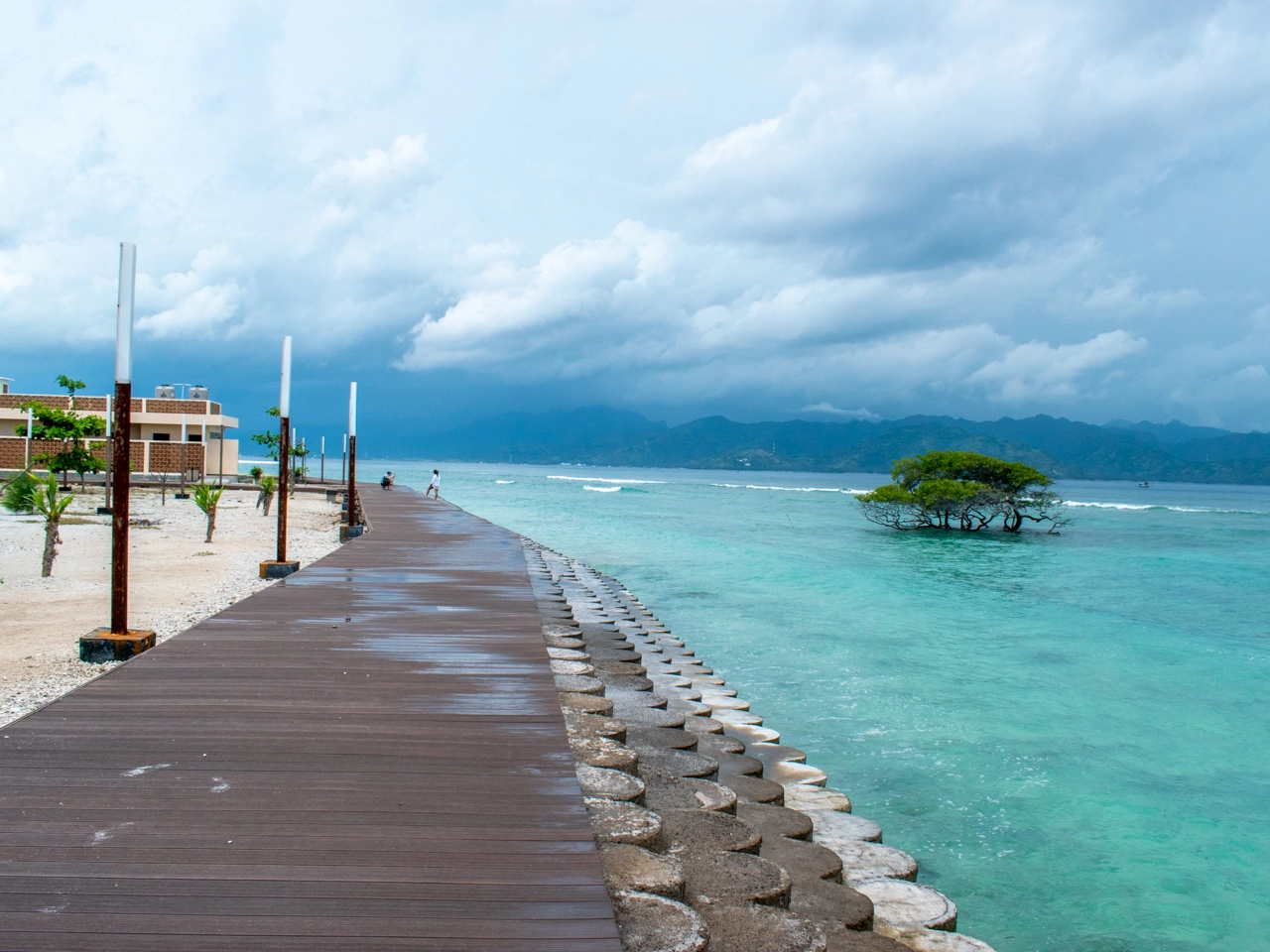 sea wall at the southwest beach on gili trawangan