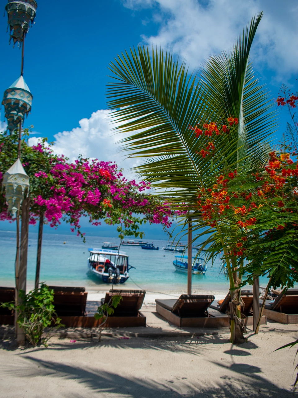 beachbed on the white sand beach on gili trawangan