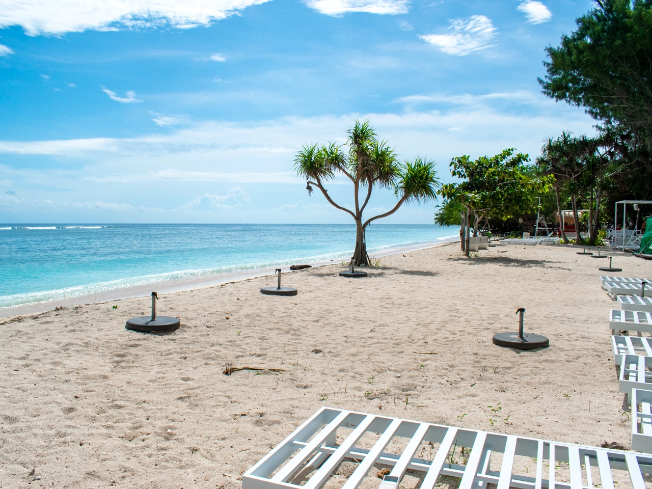 view of the west beach on gili trawangan